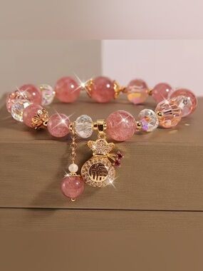 Charm Strawberry Beaded Bracelet.